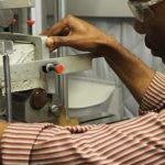 Cemento mezclado con caucho, es más resistente