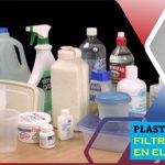 Una amplia variedad de plásticos ..liberan químicos en el agua